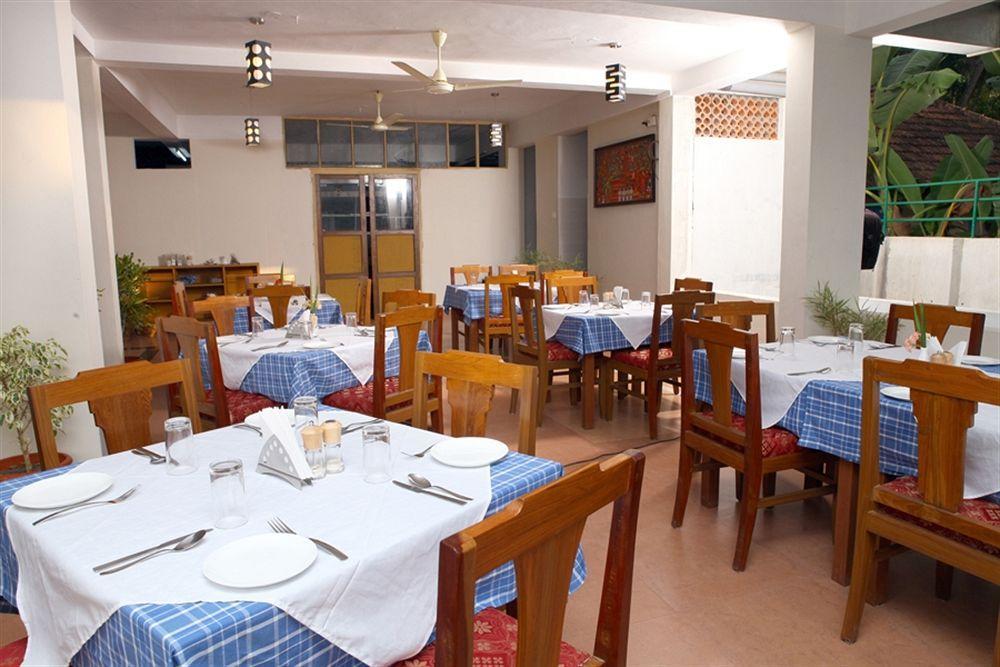 สมุทราธีรัม บีช รีสอร์ต Hotel Thiruvananthapuram ภายนอก รูปภาพ